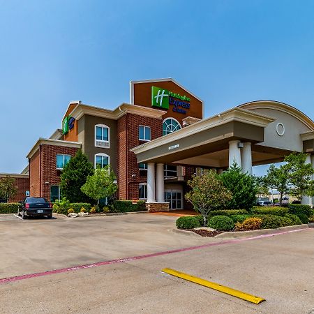 Holiday Inn Express & Suites Fort Worth - Fossil Creek By Ihg Exterior photo